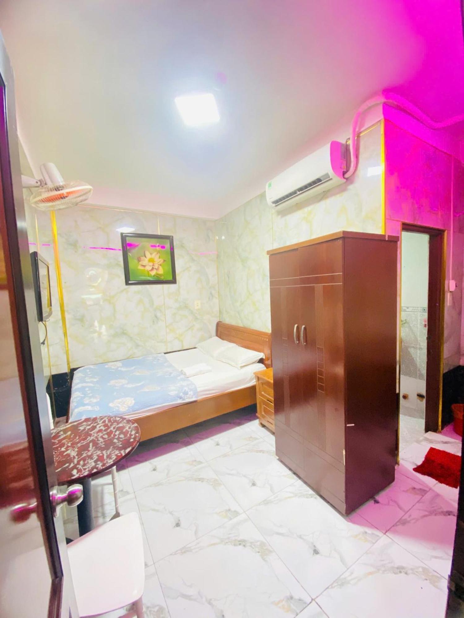 Hotel Khach San My Anh Thành Pho Ho Chí Minh Esterno foto